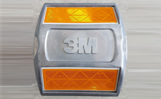 Đinh phản quang 3M