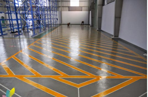 Thi công sơn epoxy kẻ vạch