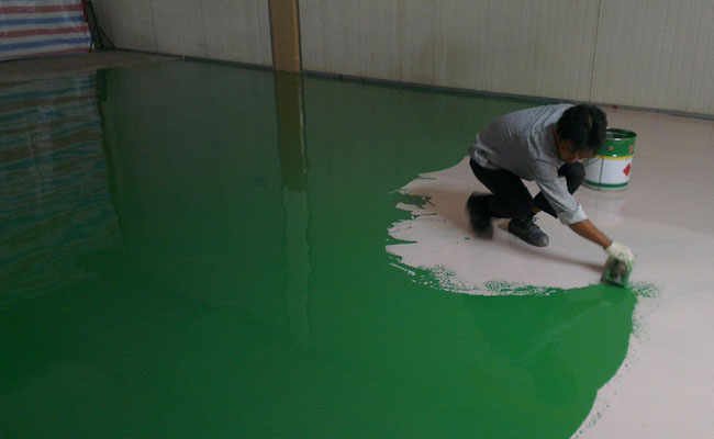 Thi công sơn epoxy tự san phẳng
